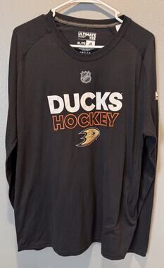 Adidas NHL Ducks Hockey Shirt Men's XL Long Sleeve